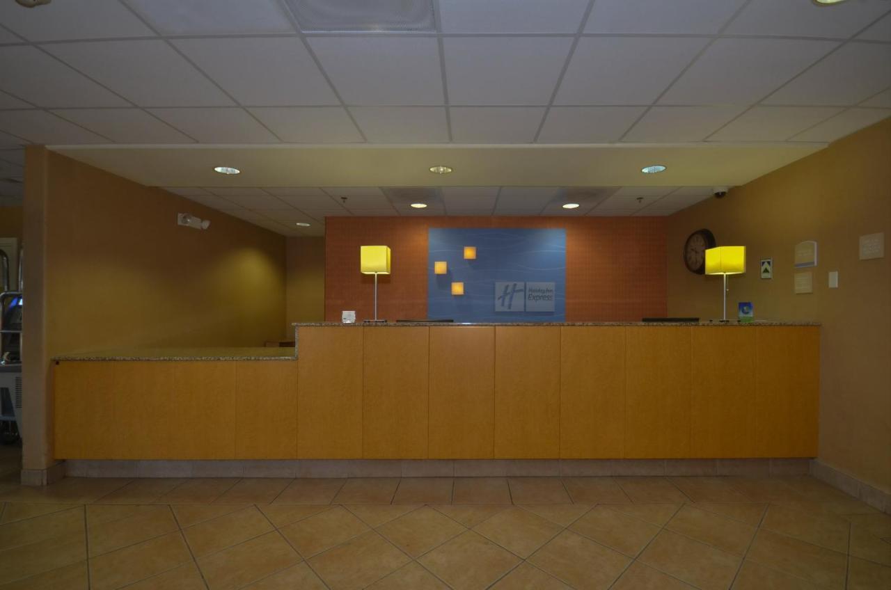 Holiday Inn Express Las Vegas-Nellis By Ihg Kültér fotó